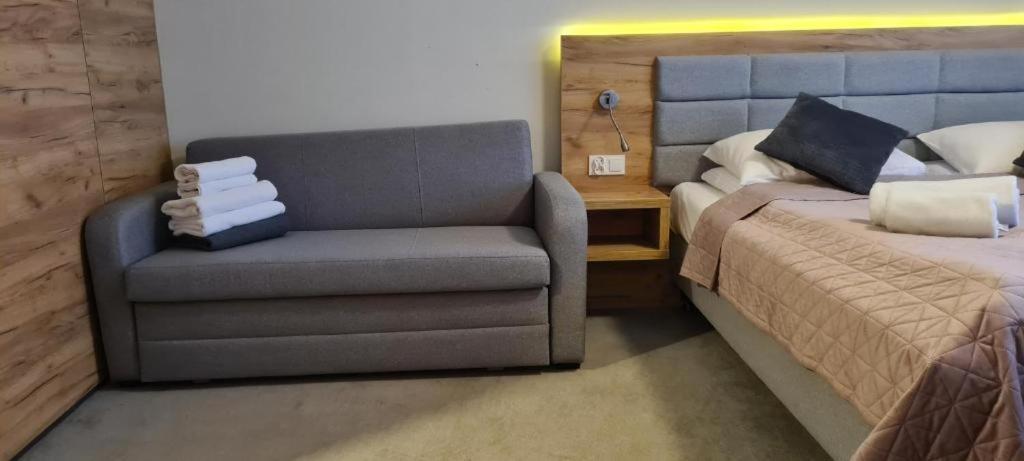 Aparthotel Apartamenty Czarna Gora 224 Sienna  Dış mekan fotoğraf